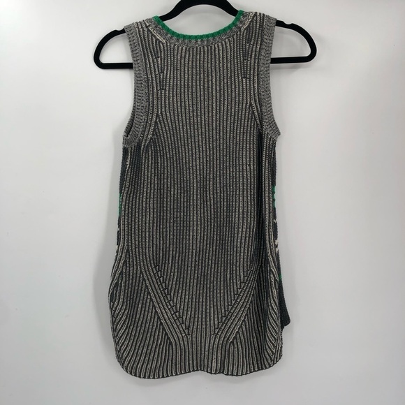 CABI 885 Trident Sweater Vest Knit Top Layering Grey Ribbed Knit S Women Tank - Picture 5 of 7